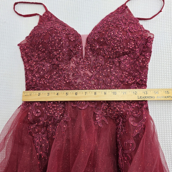 Pageant May Queen Beaded Tulle Party Dress Womenβs 4 Burgundy Fit & Flare Formal - Picture 7 of 12